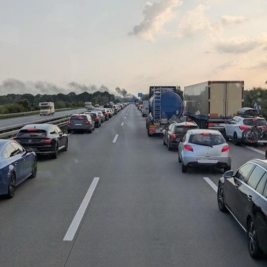 Vorbildliche Rettungsgasse