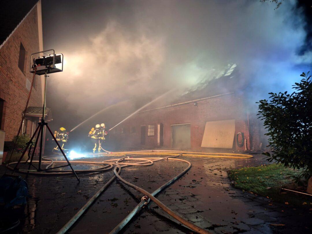 Einsatzstelle Abbendorf - brennt Gebäude